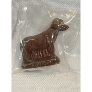 Wade Whimsies Red Rose Tea LABRADOR DOG Figurine Pet Shop Series